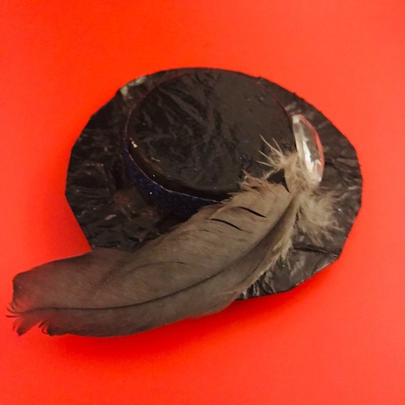 Fed Hat Pin/Brooch/Pendant - Picture 14 of 16